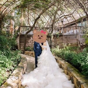 Elegant White Wedding Dress